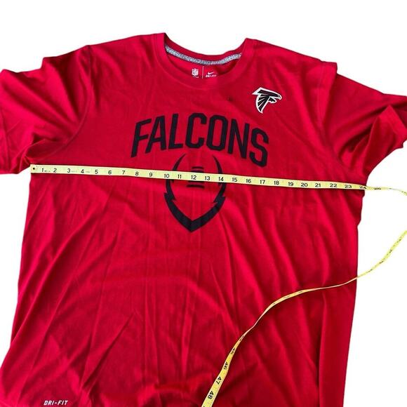 Nike men’s size XL, FALCONS T-shirt, red, DRI-FIT crewneck. - Picture 4 of 4